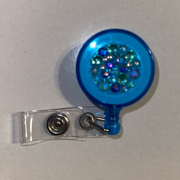 Rhinestone Bling Badge Holder - Picture 8 of 9